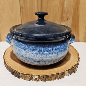 Artisan Pottery Turene Lided Bowl Hand Painted Glazed Baking Pot With Handles